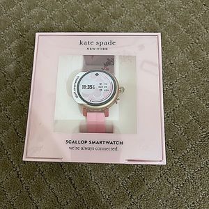 Kate Spade Scallop Smartwatch